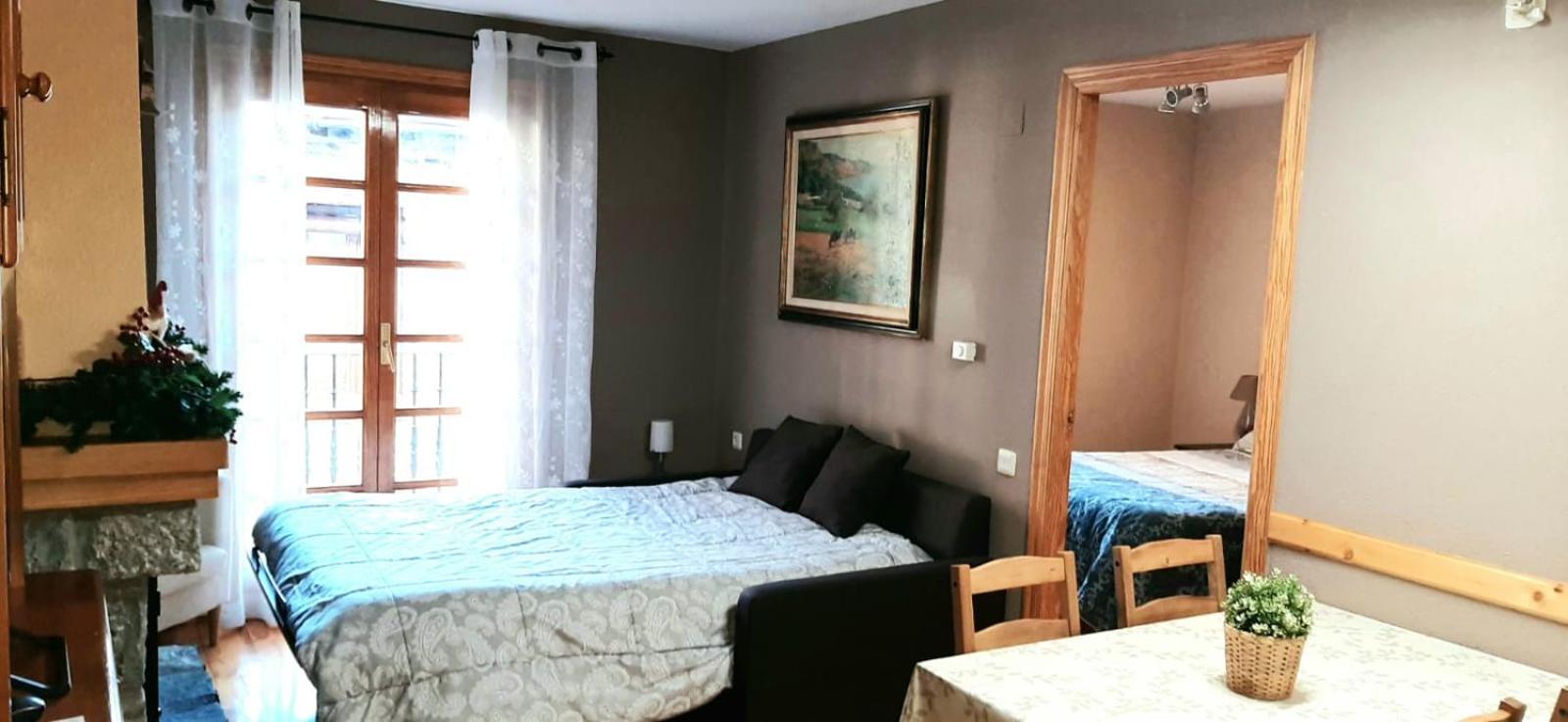 Apartamento El Refugio De Sara Benasque Exteriör bild